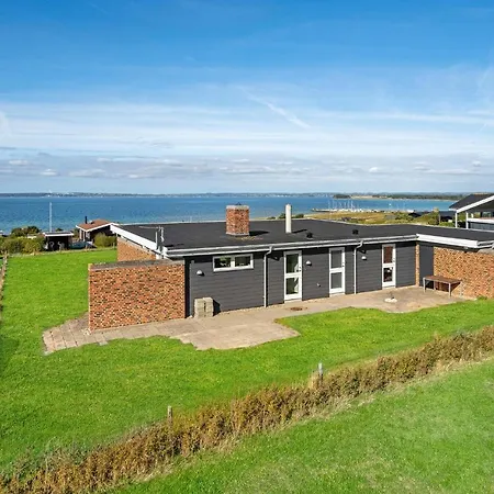 Beautiful In With Wifi Knebel