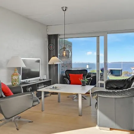 Semesterbostad Beautiful In With Wifi